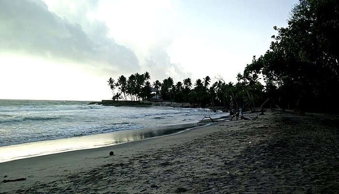 Vadanappally Beach