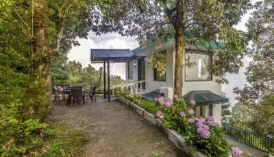 Cottage in a Natural Area