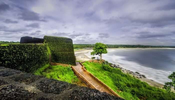 kasaragod tourist places map