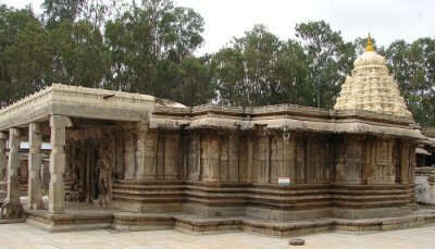 famous tourist places in karnataka