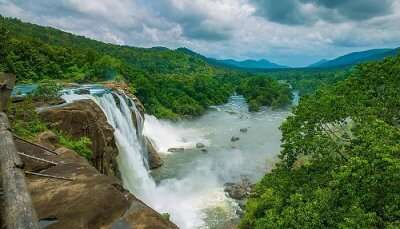 Athirapally_Falls