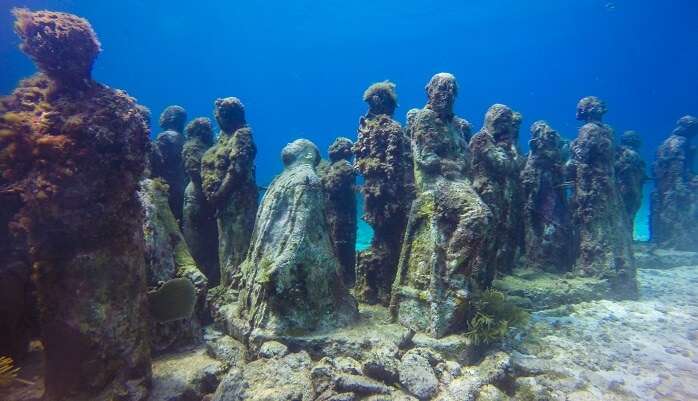 underwater museum in Cannes