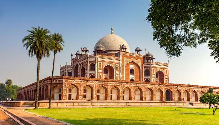 The exterior view of Humayun’s Tomb, one of the best places to visit in summer in Delhi.
