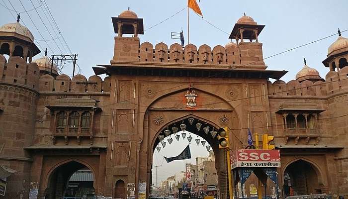 Kote Gate, among the shopping places to visit in Bikaner.