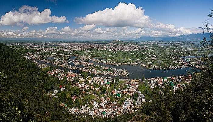 A breathtaking view of Srinagar, one of the best places to visit in Kashmir In June