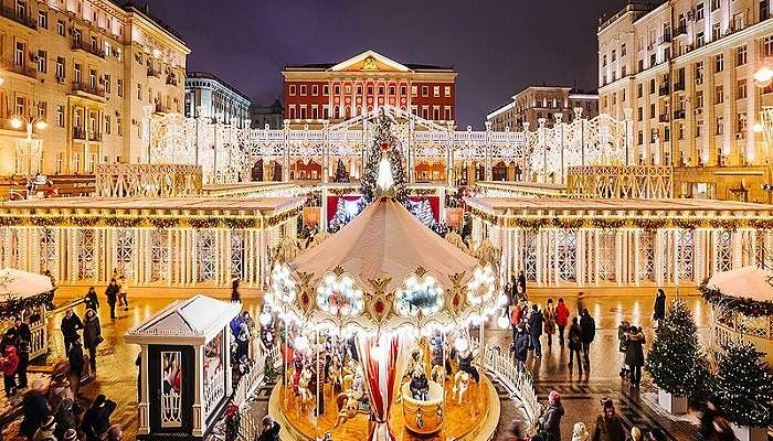 Explore the beauty of Moscow with this complete guide to Christmas in Moscow.