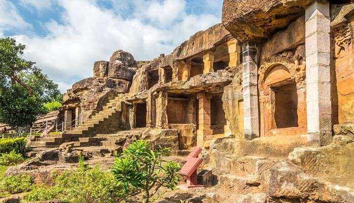 एक प्रमुख पुरातात्विक स्थल - ओडिशा में करने के लिए चीजें