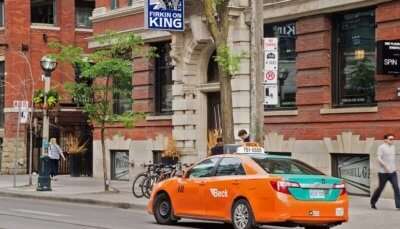 Taxi in Toronto 