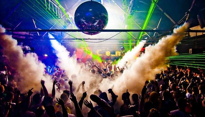 Nightclubs in daman 