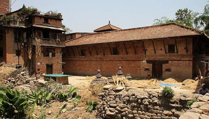 नेपाल दर्शनीय स्थल में से एक खोकाना बुंगामती गांव है
