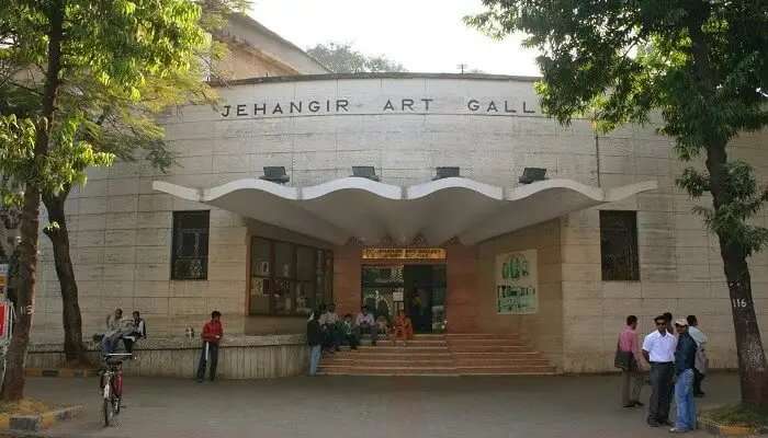 जहांगीर आर्ट गैलरी, मुंबई के पर्यटन स्थल है