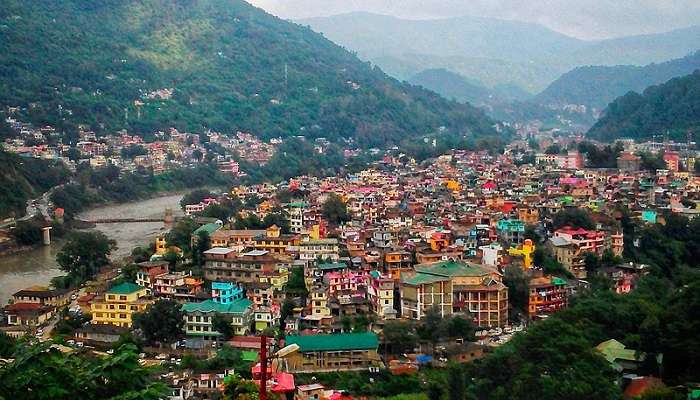 हिमाचल प्रदेश के पर्यटन स्थल में मंडी सबसे खूबसूरत जगह है