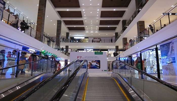 places to visit in Trivandrum- Mall of Travancore