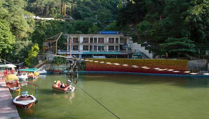 There are various adventure sports to do in Mussoorie