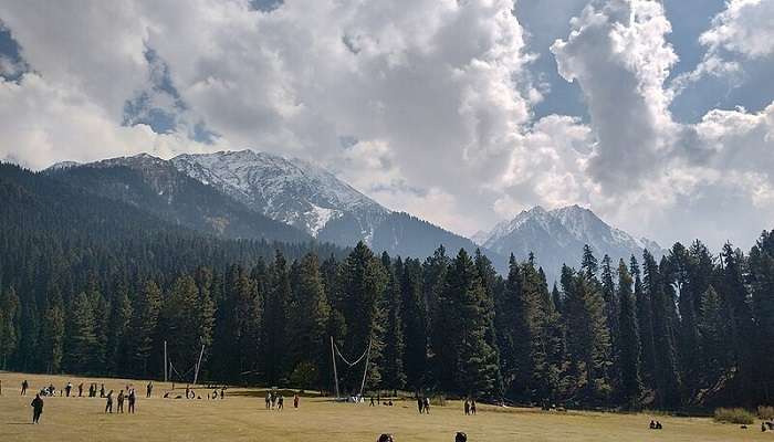 Baisaran Valley- one of the best places to visit in Kashmir