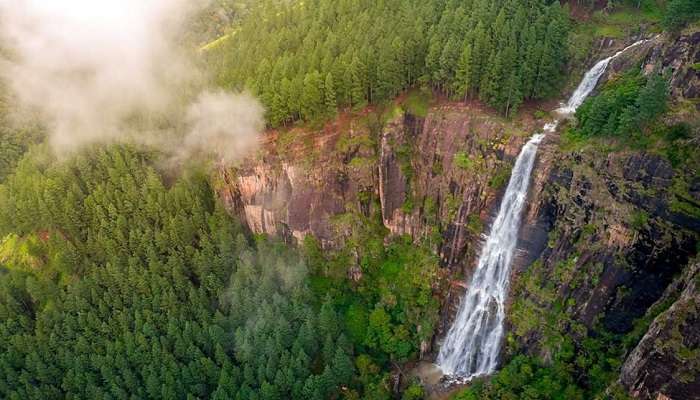 Bambarakanda Falls, among Sri Lanka tourist places