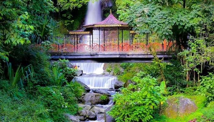 Banjhakri Falls, Places To Visit In Gangtok