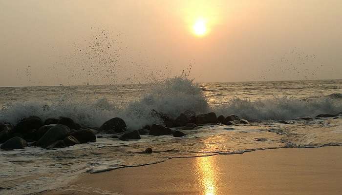 Beaches Near Guruvayur: A Coastal Escape Beyond The Temple Town