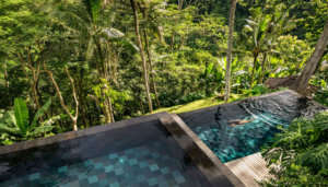 Pool view in Como Bali