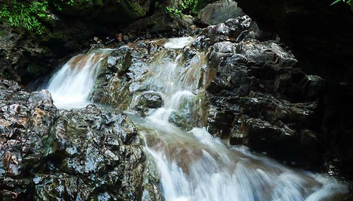 Hathni Waterfall-best places to visit in Vadodara