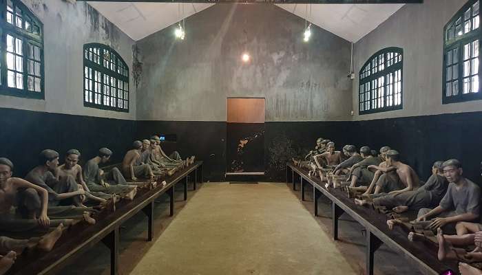 Hỏa Lò Prison