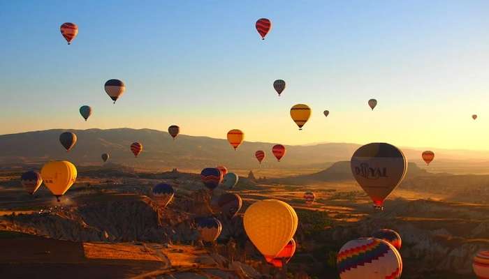  Hot Air Ballooning