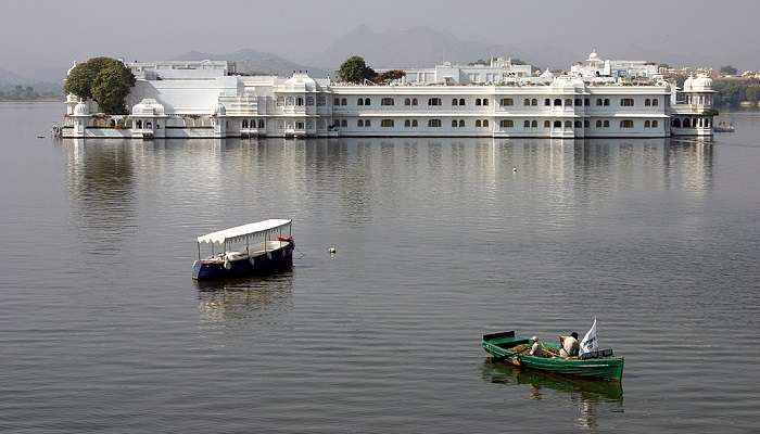 Lake Palace, places to visit in Udaipur