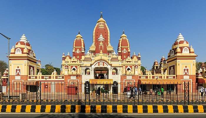 Visit Laxminarayan Temple for a religious tour in Delhi