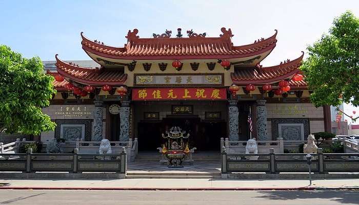  Thien Hau Temple is one of the best places to visit in Vietnam