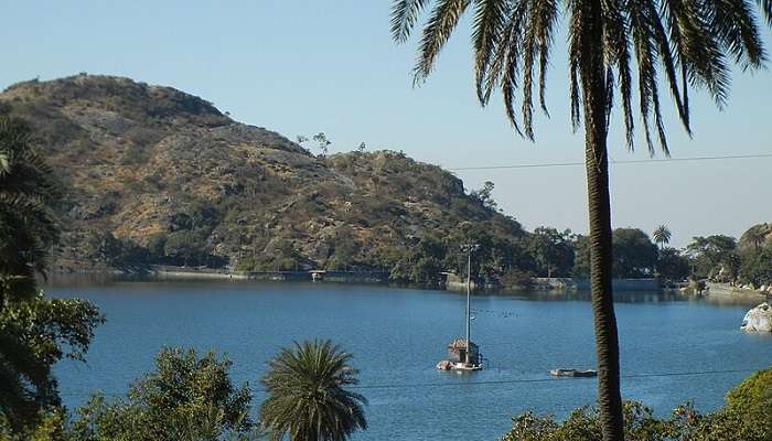 Nakki Lake, places to visit in Rajasthan