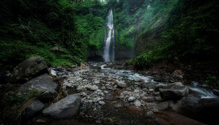 Nungnung Waterfall