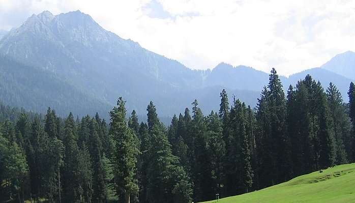 Pahalgam, places to visit in July in India