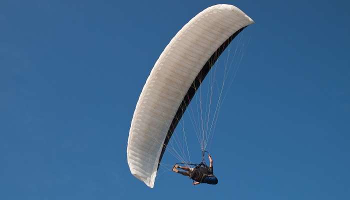 paragliding in Kamshet, things to do in Lonavala