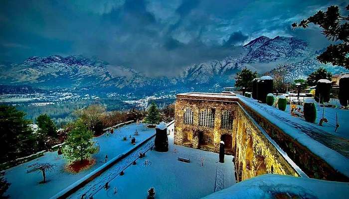 The jaw-dropping view of snowfall in Kashmir from Pari Mahal.