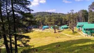 Surrounded by the Shivalik Range, Patnitop is the ideal tourist destination for thrill seekers and adventurers