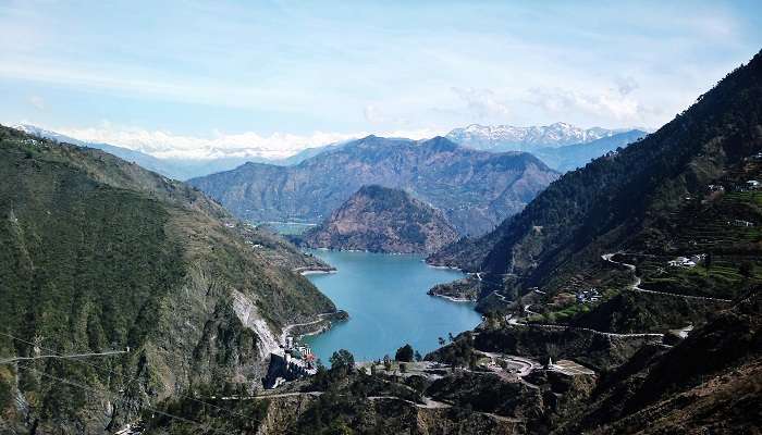 Chamera Lake is one of the prettiest lakes in India.