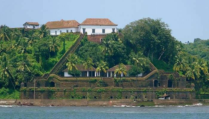 A delightful view of Reis Magos Fort, one of the best places to visit in North Goa