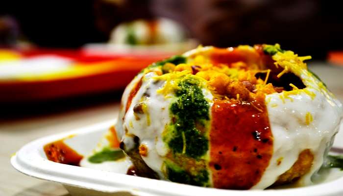 Explore delectable food in Delhi
