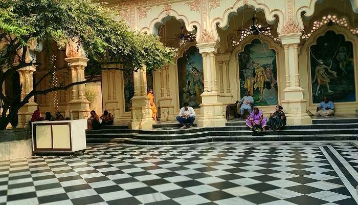 Learning Bhagavada Gita at Iskcon Temple, one of the things to do in Vrindavan