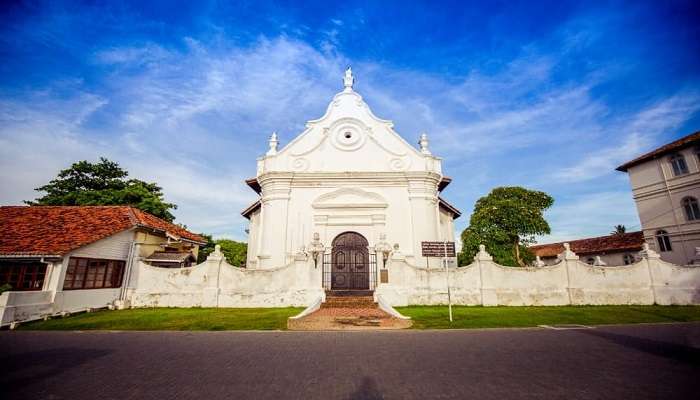 Stroll Dutch Reformed Church, among Sri Lanka tourist places