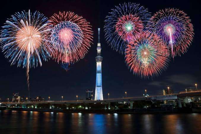 Sumidagawa Fireworks Festival in Japan In July.