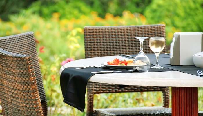 Garden Restaurant- romantic places in Delhi 