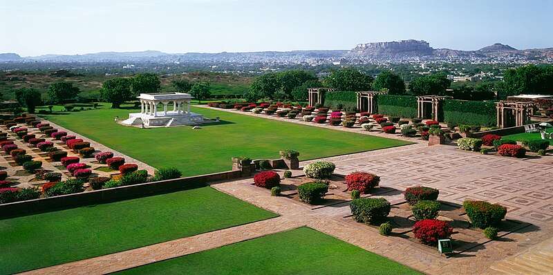The view of a garden in Jodhpur