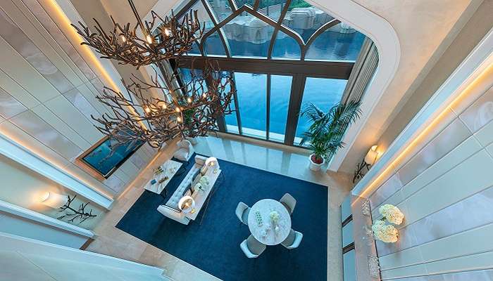 Underwater Suite Living Room