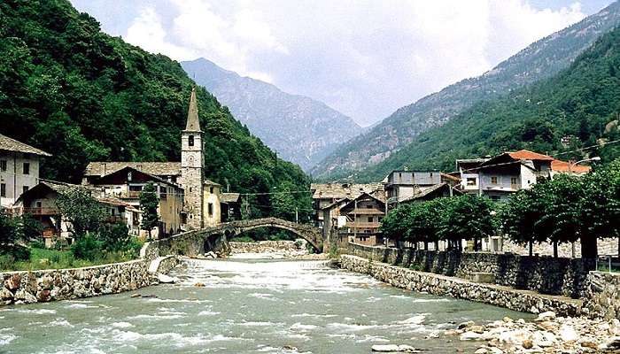 tourist places in Italy- Aosta