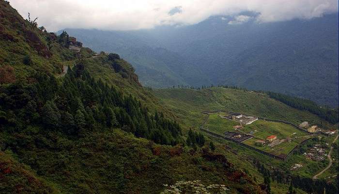Darjeeling vs Gangtok