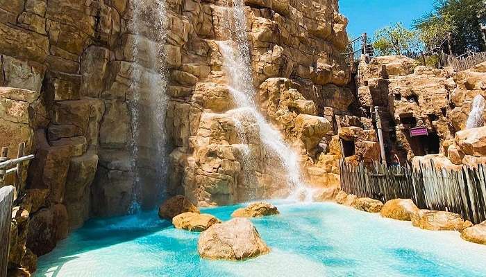 Wild Wadi, among places to visit in Dubai