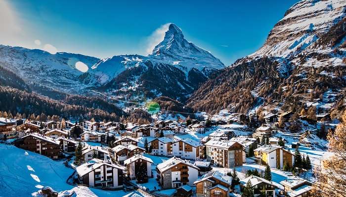 The mountainous landscapes of Zermatt makes it one of the best city to visit