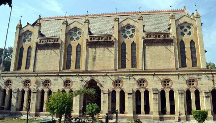 public library, Places To Visit In Allahabad