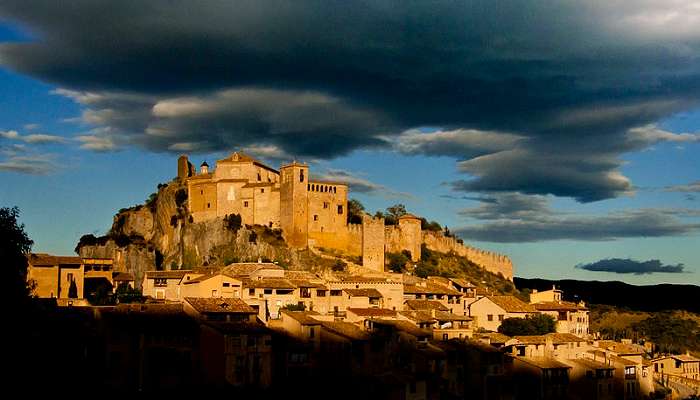 visit the old churches and castles to know the history on this most beautiful city in Spain.